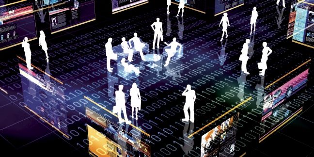 Les acheteurs de mode en ligne spécialistes du lèche-vitrine