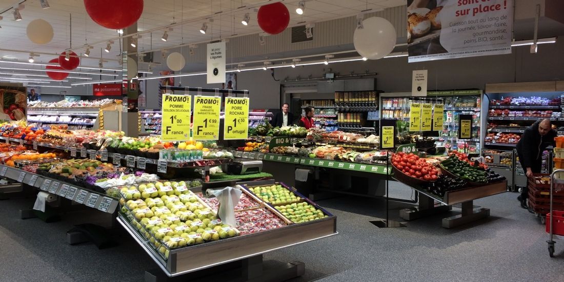 Auchan met en vente 21 magasins en France