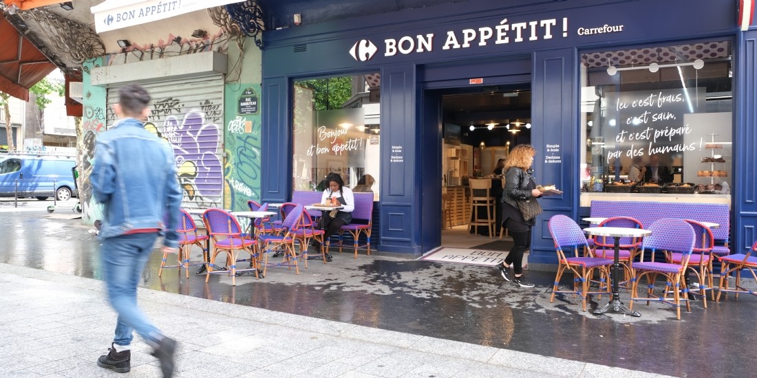 Carrefour inaugure un restaurant à Paris