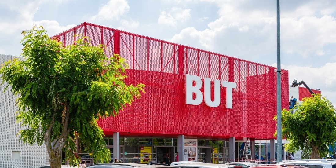 But propose à son tour un service de 'click and collect sans contact'