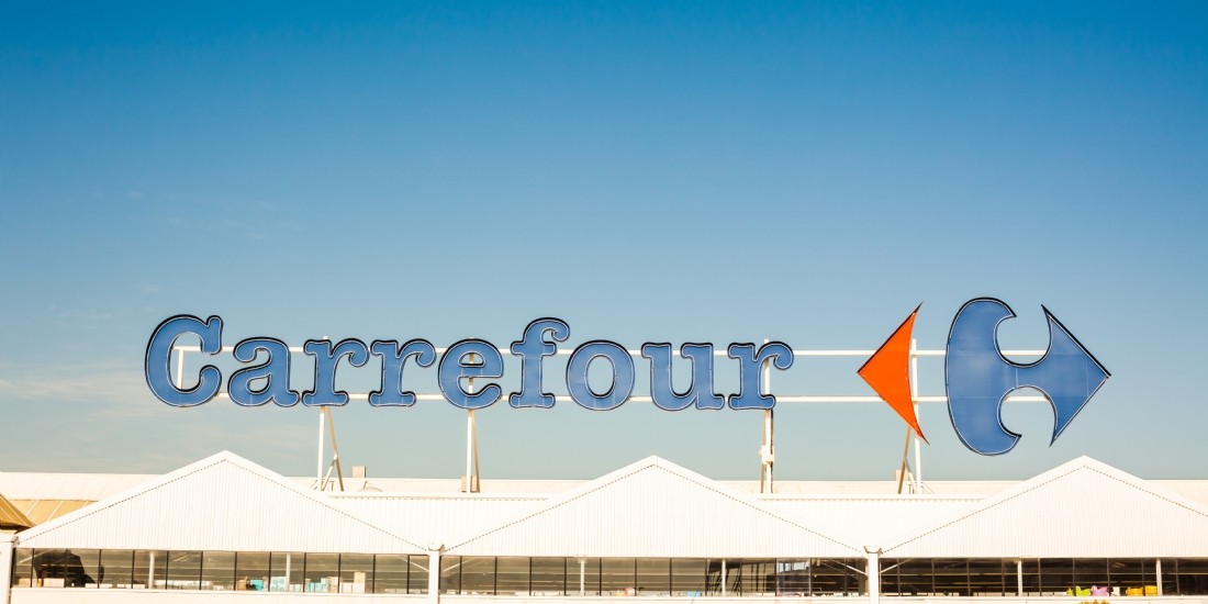 Carrefour sollicité par le distributeur canadien Couche-Tard pour un 'rapprochement'