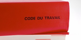 La convention collective est complémentaire du code du travail.