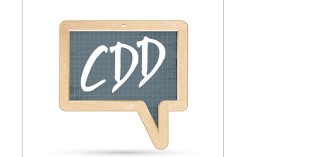 Le CDD convient par exemple pour remplacer une salariée en congé maternité.