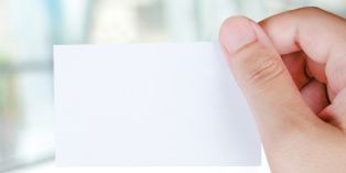 Toute personne morale est tenue d'avoir une dénomination sociale, qui doit être indiquée dans ses statuts.